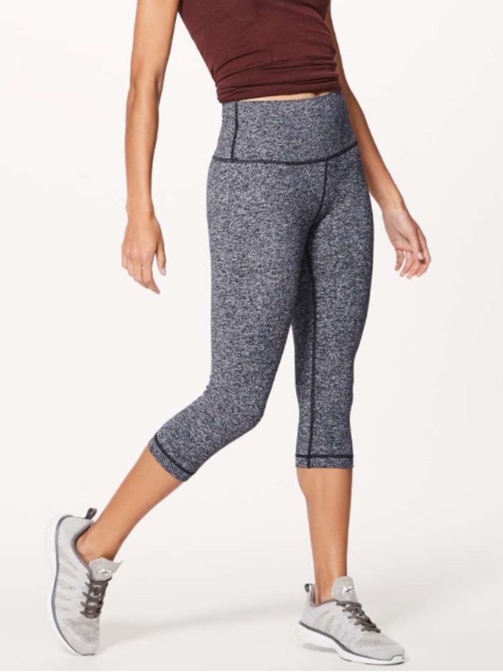 Lululemon Wunder Under High Rise 1/2 Tight 17”